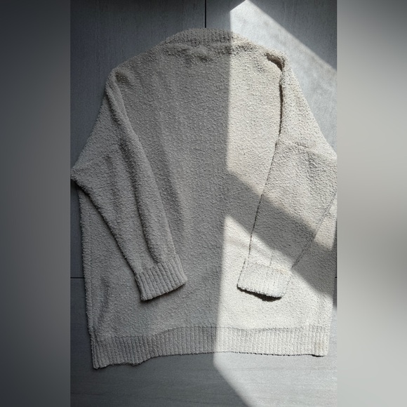 Cream cardigan with pockets - Picture 7 of 11